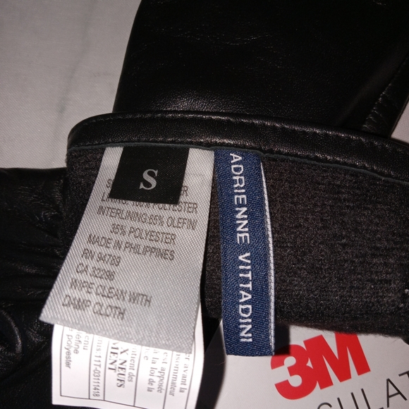 Nwt Adrienne Vitadinni Black Leather Thinsulate Gloves Small - Picture 4 of 4